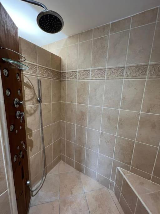 Villa La Cle Des Champs - Les Grais 1H10 De Paris Bazoches-sur-le-Betz Exterior foto